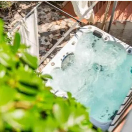Relax 3 - Jacuzzi Cinque Terre 라스페치아